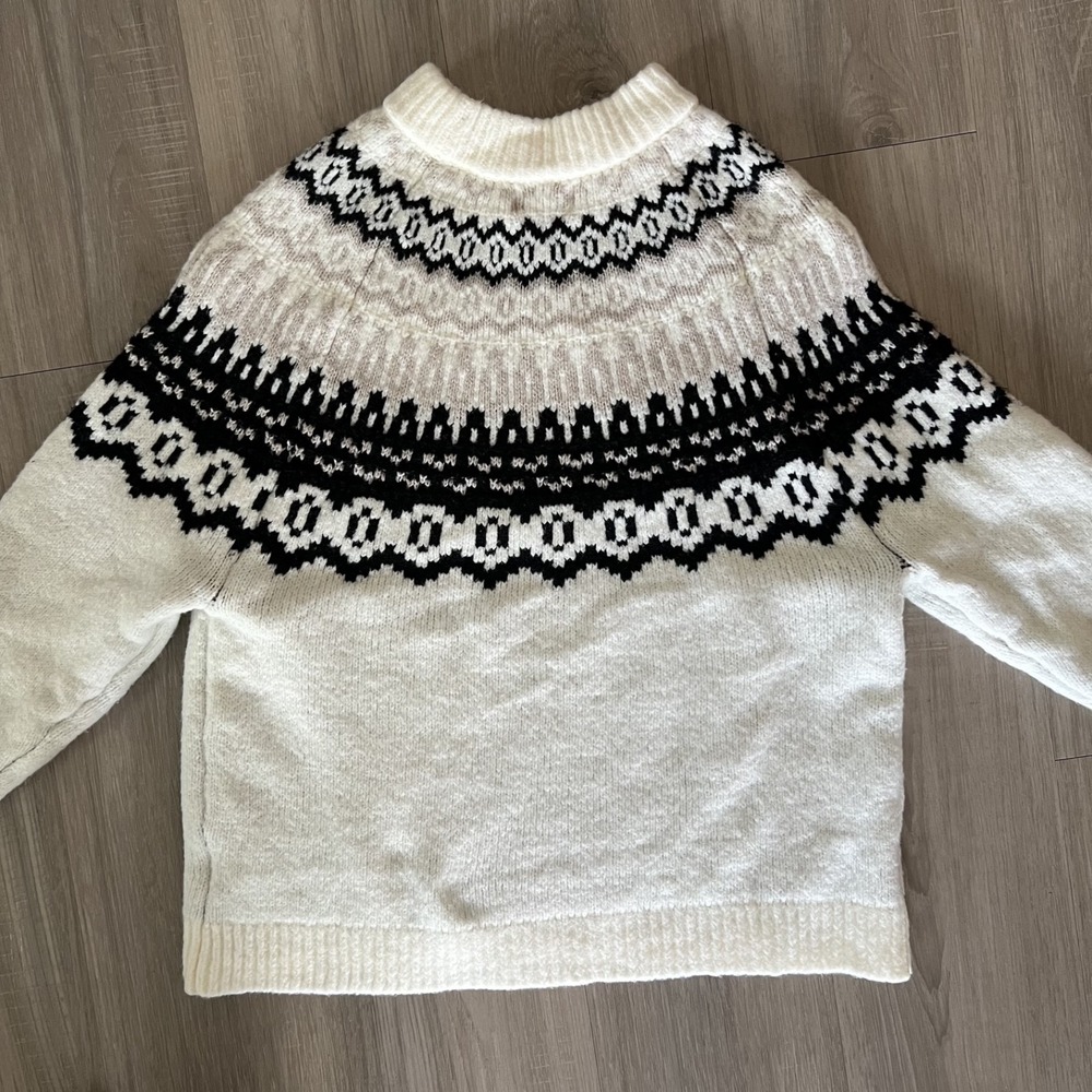 Women's Crewneck Pullover Sweater - Universal Thread Cream Fairisle S - Picture 4 of 9